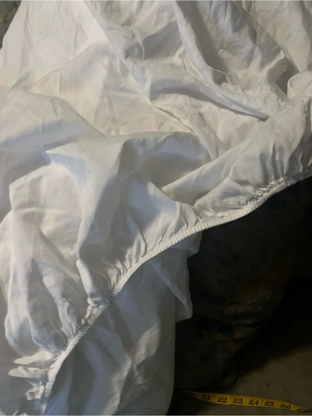Bellino Fine Linen White Fitted Sheet with Elastic Edge